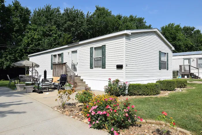 Springdale Lake Manufactured Home Community 4