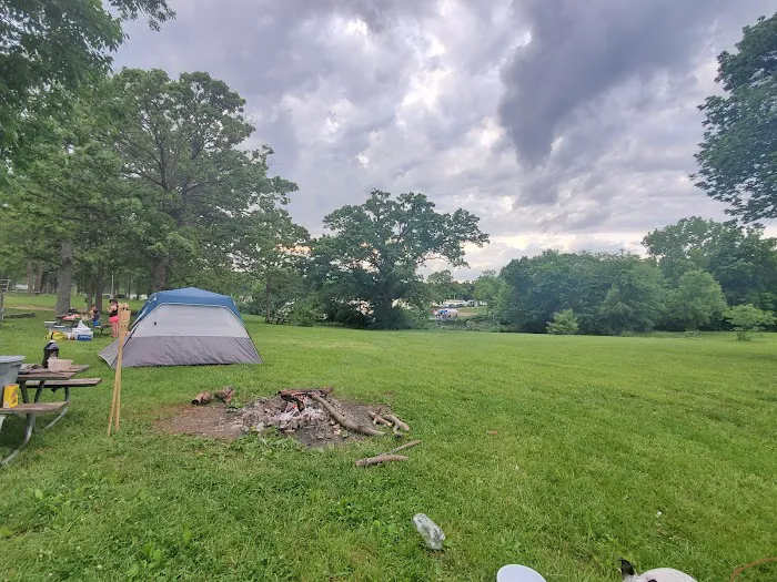 City Lake Camper and RV Camp 6