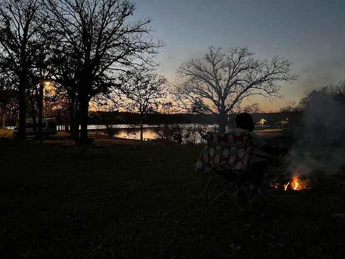 City Lake Camper and RV Camp 7