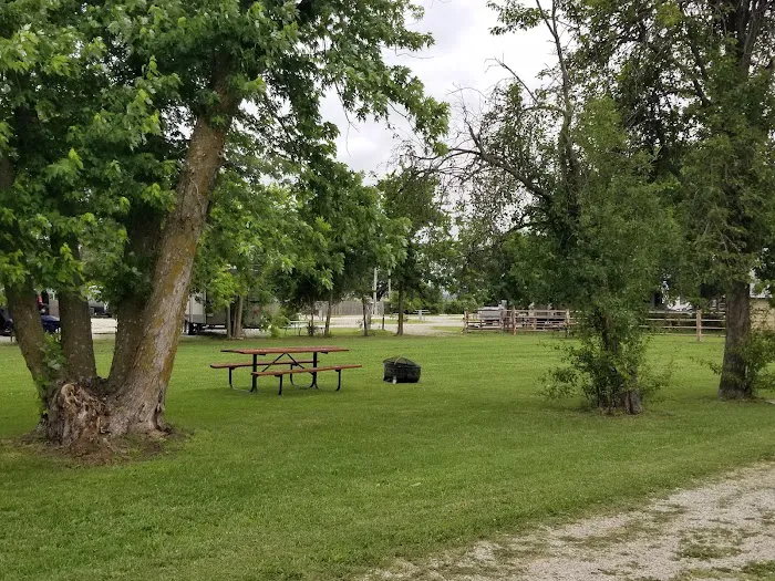 Prairie View Campground & RV Park 5