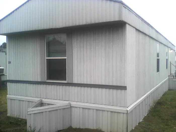 Hunters Point Mobile Home Park 10