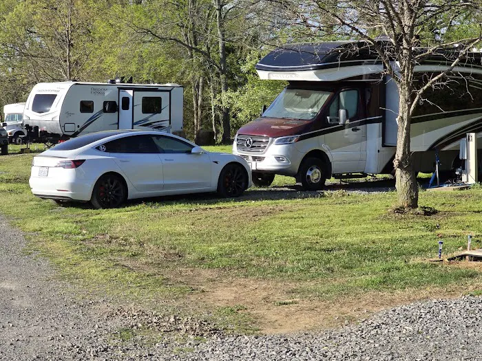 Eagles Nook RV Park 10