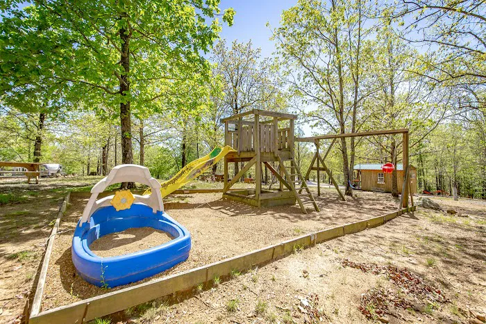 Mockingbird Mountain Resort 1