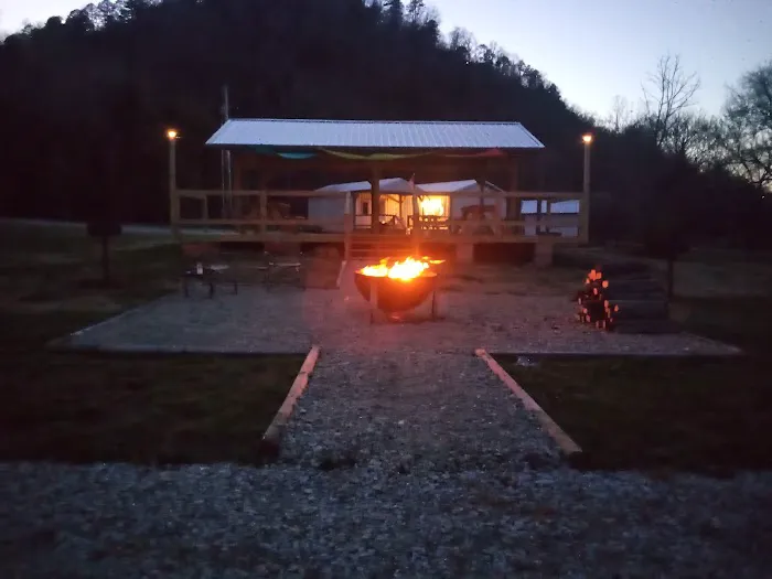 Misty Mornings Arkansas Cabins and RV Sites 2
