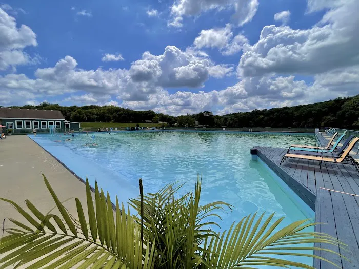 Lake Paradise Resort 4