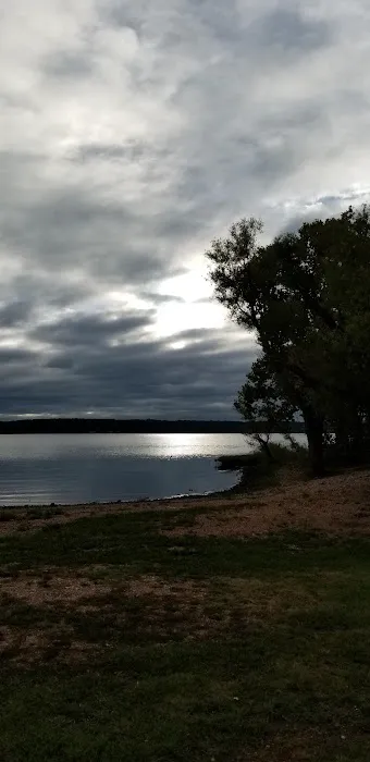 Lake Shore RV & Recreation Pk 4