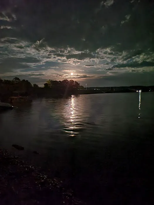Lake Shore 12
