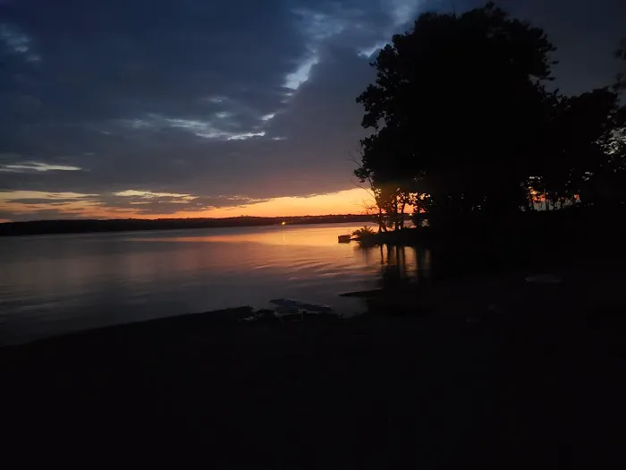 Lake Shore 10