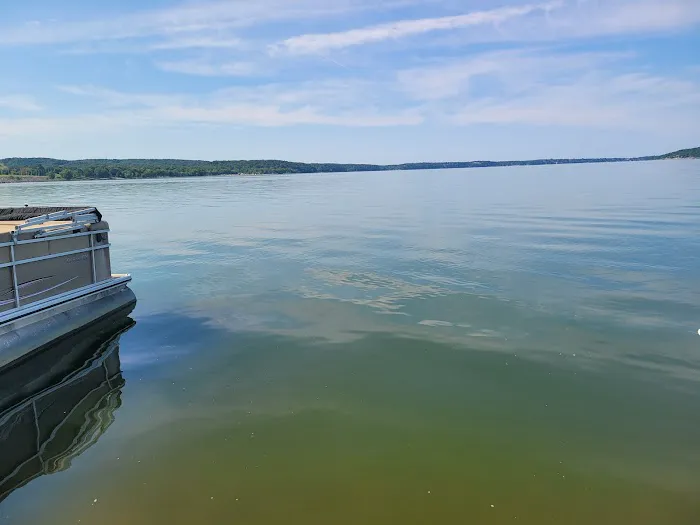 Lake Shore 11