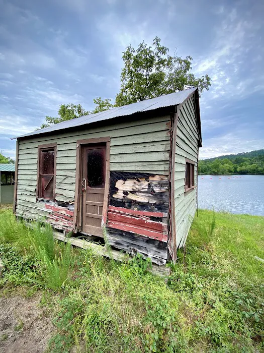 Highway 27 Fishing Village 6