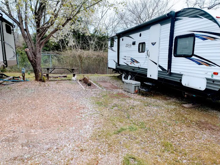 Marilyn's RV Park & Old Country Store 5