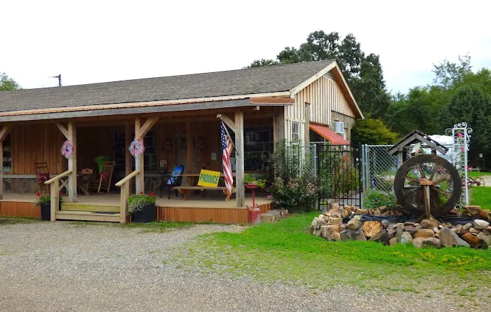 Marilyn's RV Park & Old Country Store 10