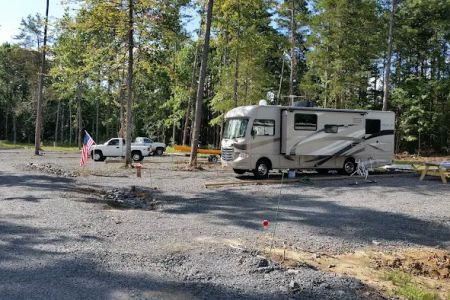 Cherokee RV Hideaway
