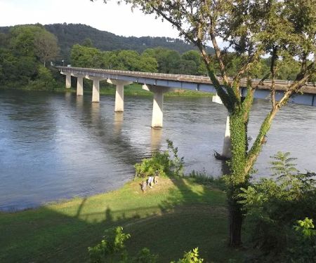 Hooks RV & Trout Resort