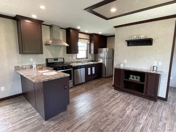 Midwest Manufactured Home Community 10