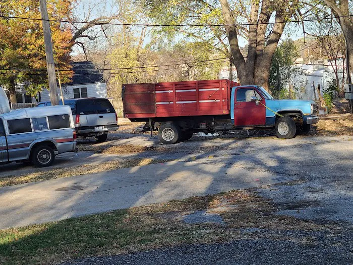 Stadium Park & Campground Picture 2