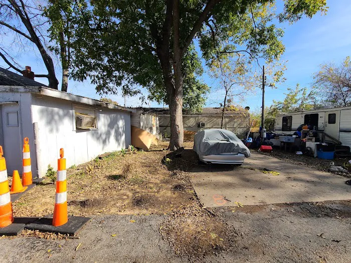 Stadium Park & Campground Picture 5