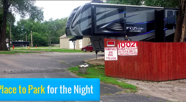 Stadium Park & Campground Picture 9