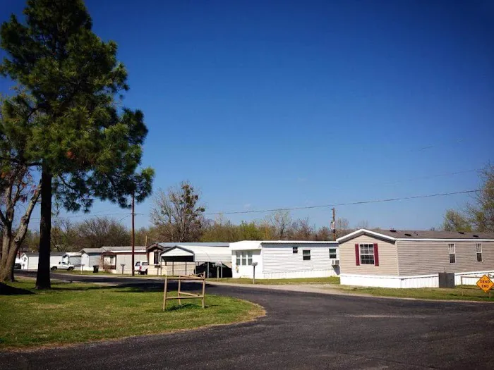Oaks Mobile Home Park 7
