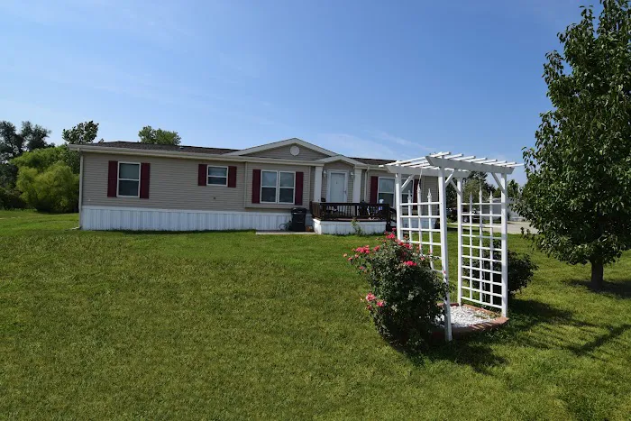 Easy Living Manufactured Home Community 6