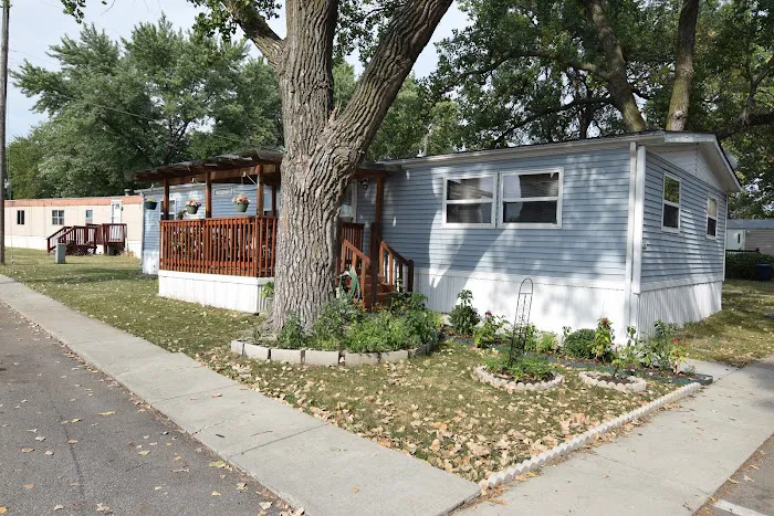 Harper Woods Manufactured Home Community 6