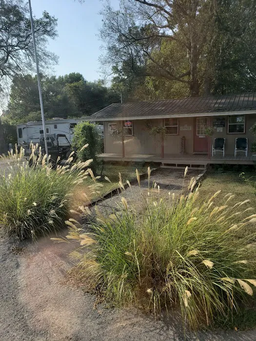 J & J RV Park & Storage 10
