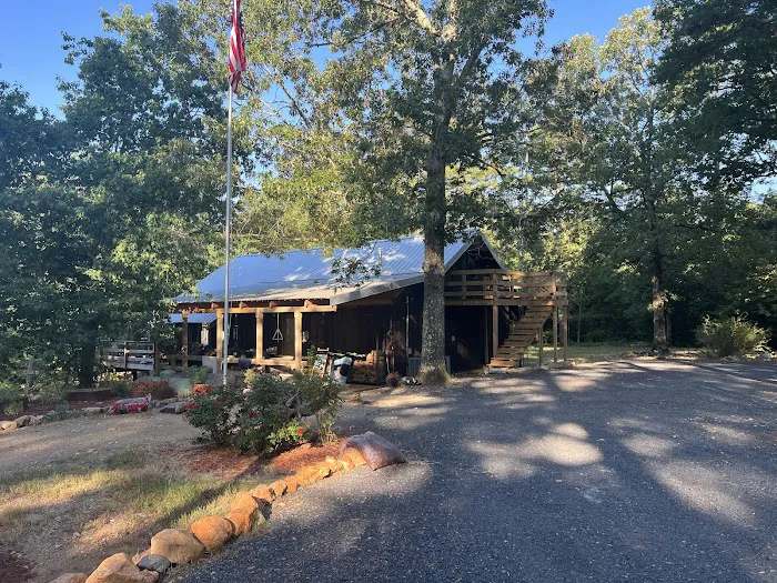 Mena Creekside RV Park 7