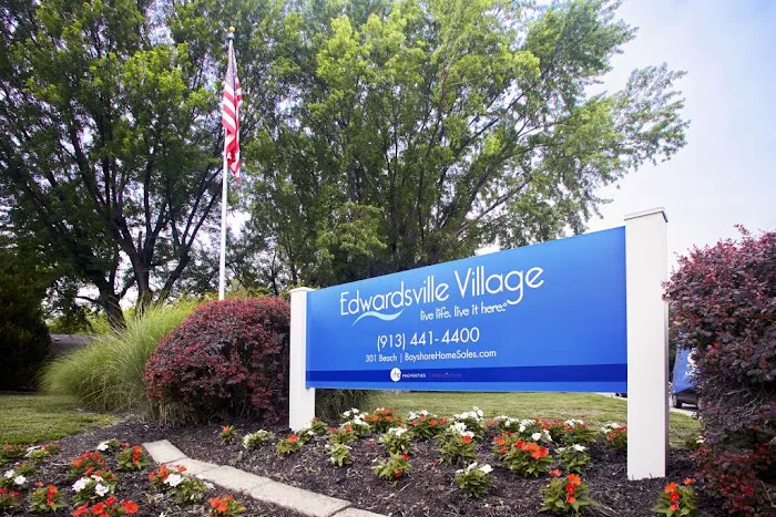 Edwardsville Manufactured Home Community 2
