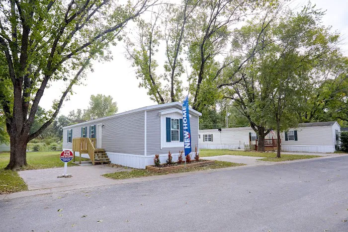 Riverside Manufactured Home Community 6
