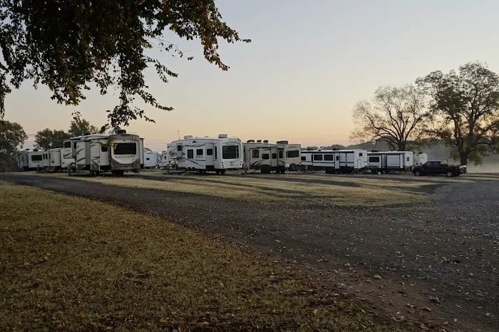 Hilltop RV Park 4