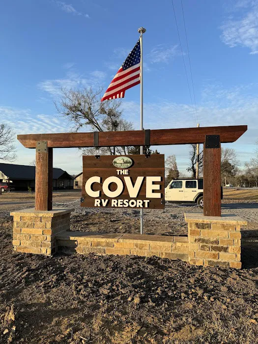 The Cove at Lake Tenkiller 5