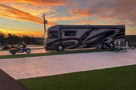 Hot Rod Hill RV Park