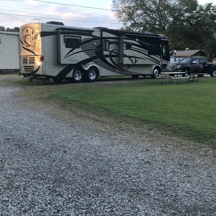 BARNES R.V. & MOBILE HOME PARK 8