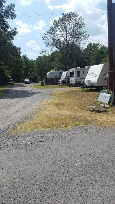 I-440 RV Park and Camper 9
