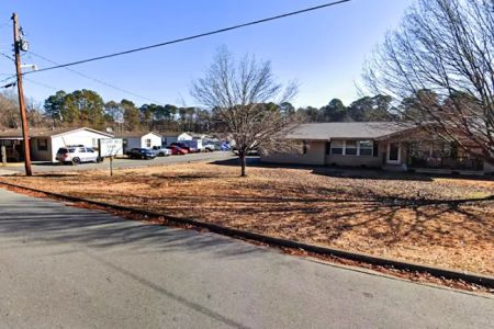 Legion Hut Mobile Home Park | Mabelvale, AR