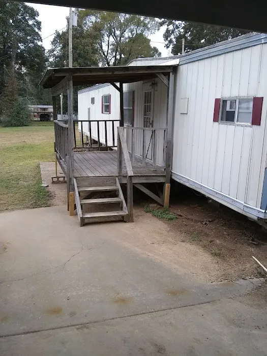 Dixon Manor Mobile Home Park 3