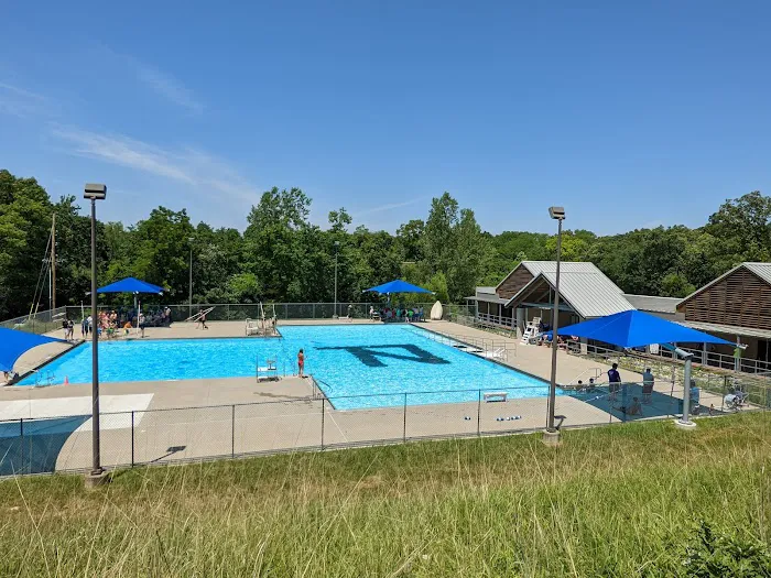 Central Camp Shower House and Pool 3