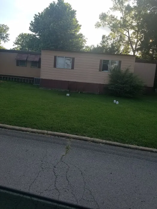 Oak Creek Village 9