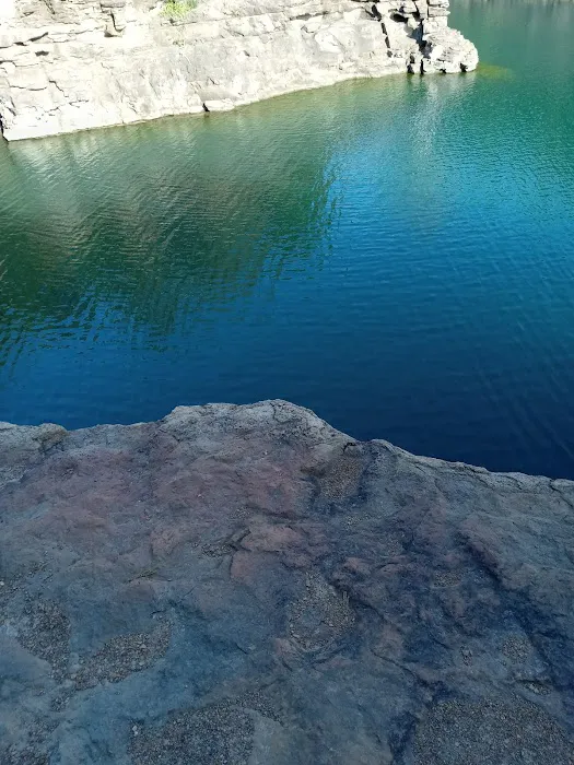 Bluff View 1
