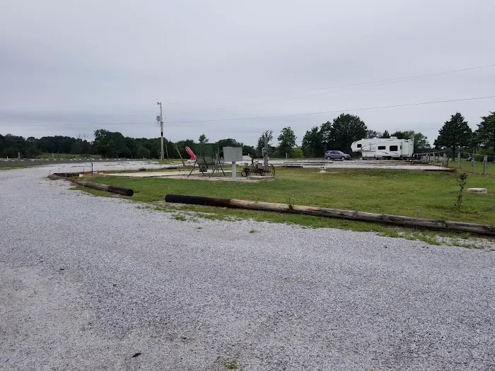 Circle 5B RV Park 4