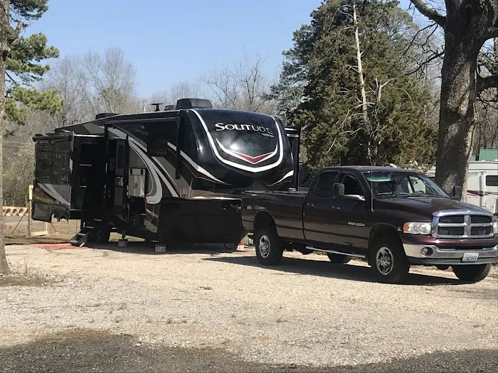 Watkins Rv Park 6