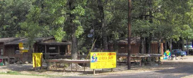 Miners' Camping 10