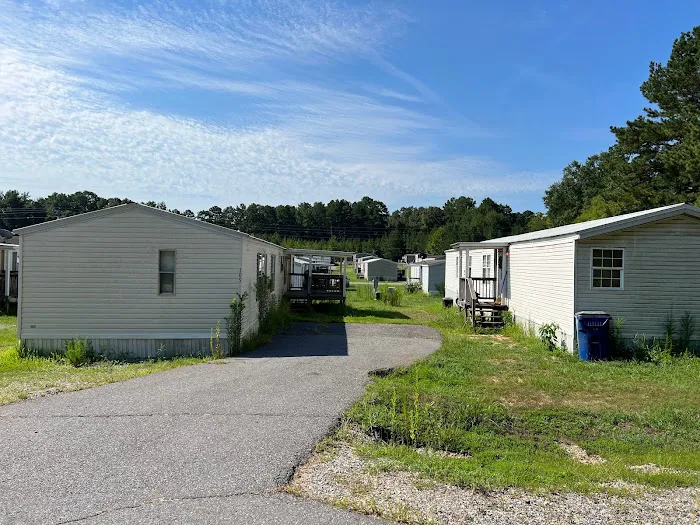 All Seasons Mobile Home Community 3