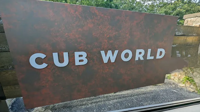 Cub World Dining Shelter 2