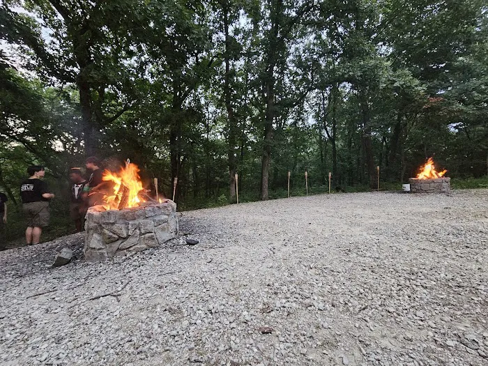 Cub World Campfire Arena 1