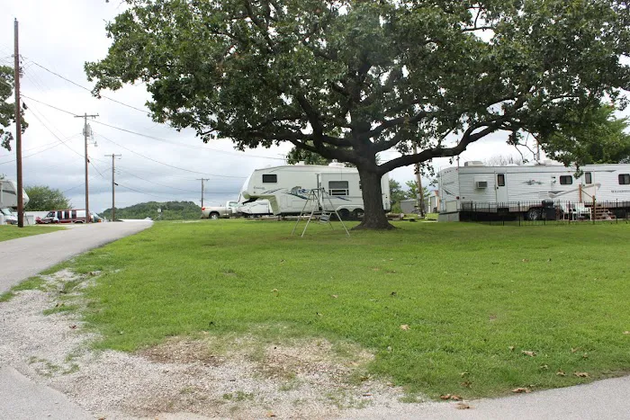 Rt 66 Mobile Home & RV Park 1