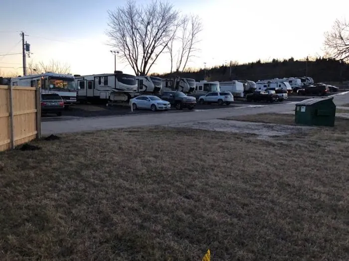 Whispering Oaks RV Park 10
