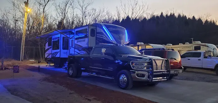 Whispering Oaks RV Park 4