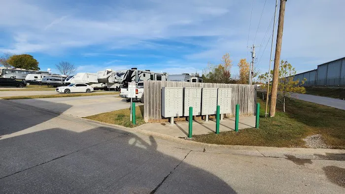 Whispering Oaks RV Park 6