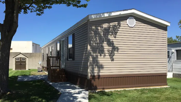 Rolling Hills Mobile Home Park 4